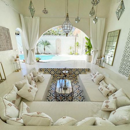 Casa Blanca Canggu Exterior foto