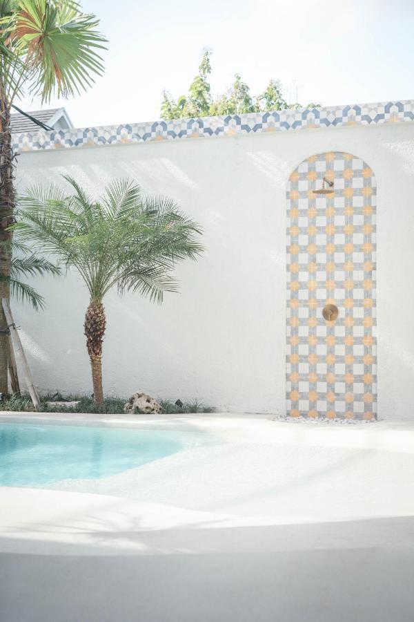Casa Blanca Canggu Exterior foto